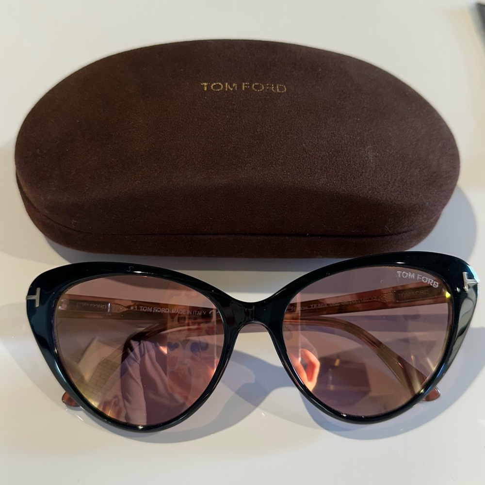 Tom Ford Cat Eye Sunglasses